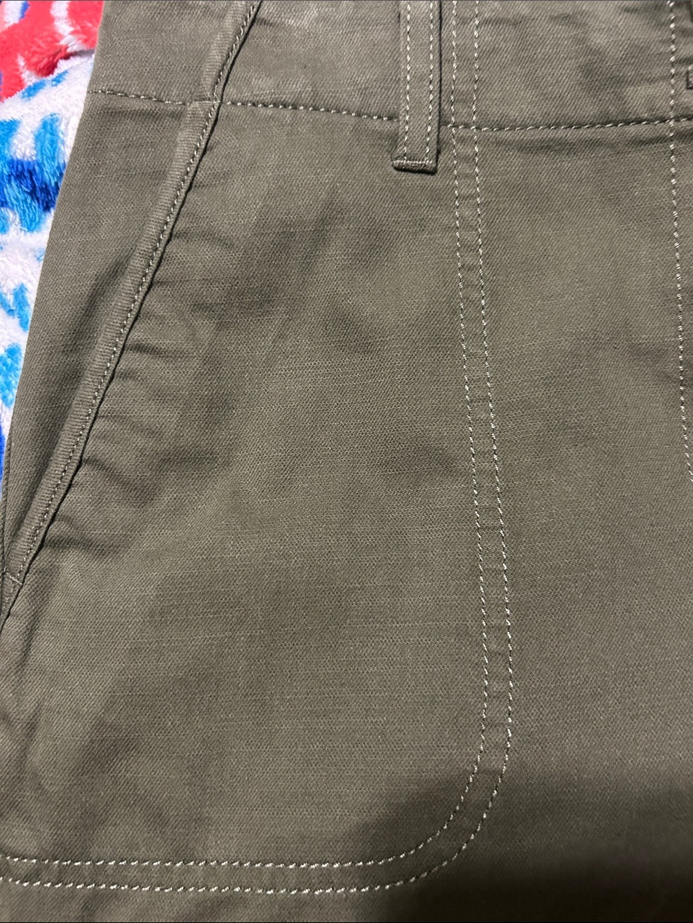 Talbots Olive Green Cargo Capri Pants - Picture 5 of 8